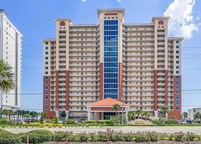 Updated 3 Bed 3 Bath On 17th Floor - Walk To Hangout - Free Daily Activities! *
