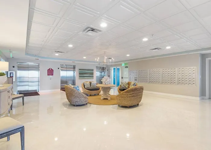 Updated 3 Bed 3 Bath On 17th Floor - Walk To Hangout - Free Daily Activities! Apartment Gulf Shores