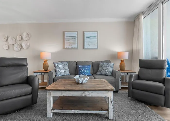 Updated 3 Bed 3 Bath On 17th Floor - Walk To Hangout - Free Daily Activities! Apartment