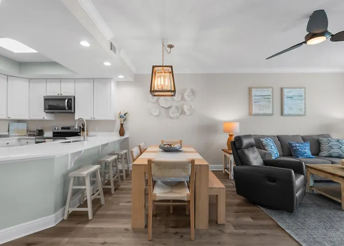 Updated 3 Bed 3 Bath On 17th Floor - Walk To Hangout - Free Daily Activities! * Gulf Shores