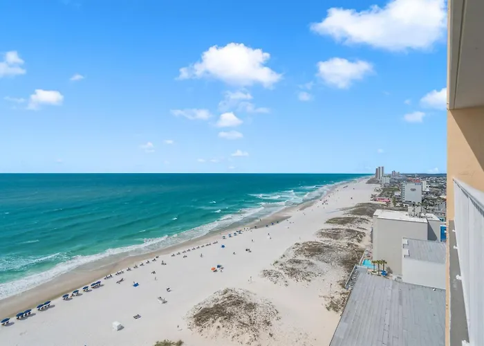 Apartment Updated 3 Bed 3 Bath On 17th Floor - Walk To Hangout - Free Daily Activities!