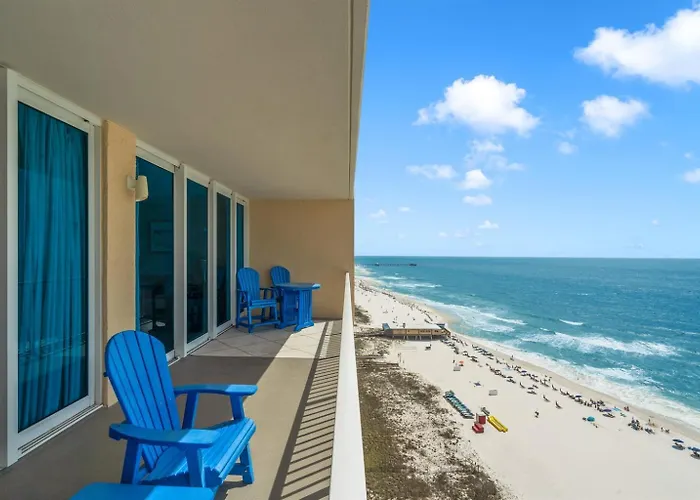 Updated 3 Bed 3 Bath On 17th Floor - Walk To Hangout - Free Daily Activities! *